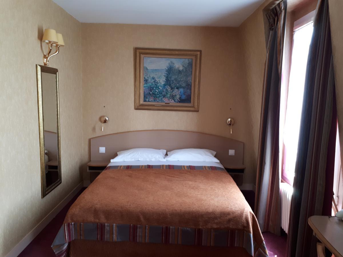 Hôtel Transcontinental Parigi Esterno foto